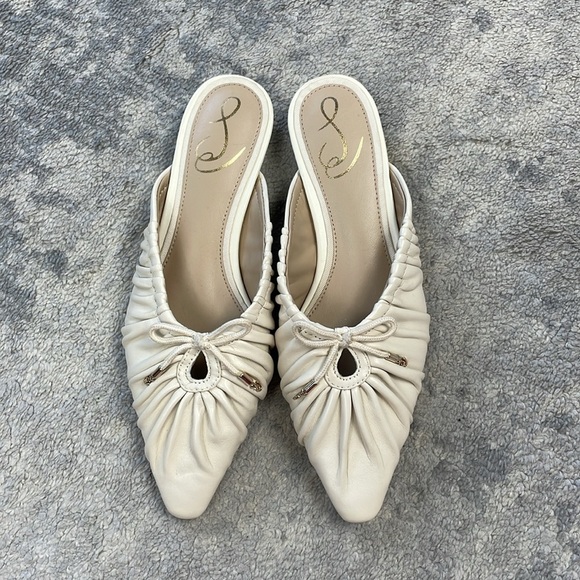 New Sam Edelman Julia Ruched Pointed Toe Flats Ivory Marfil Balletcore Sz 5.5 - Picture 3 of 12